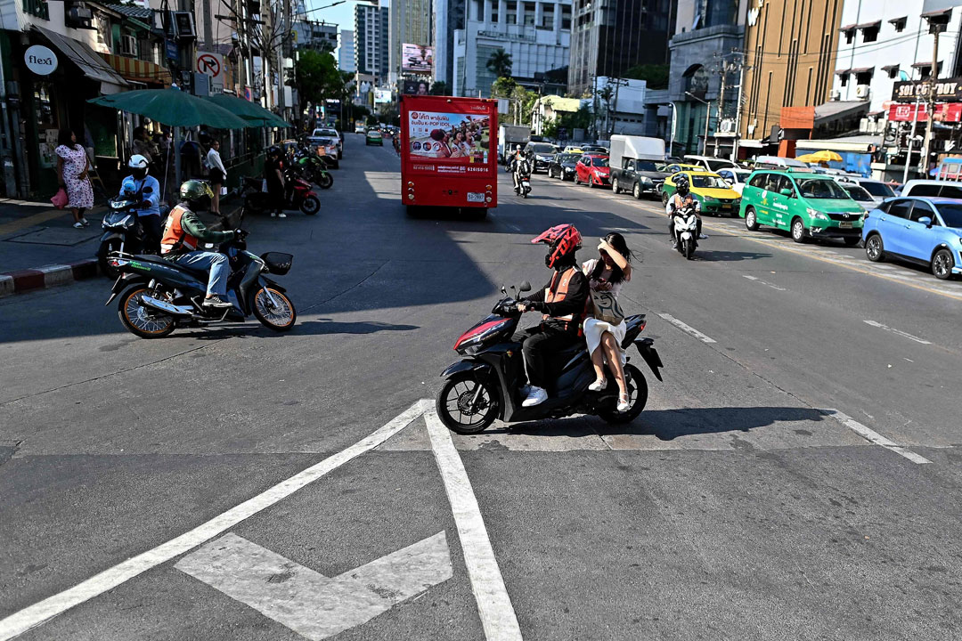 泰国道路交通安全示意图